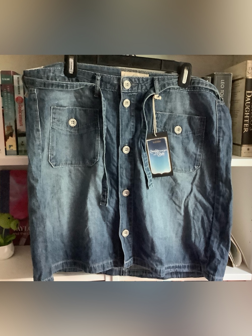 Levi's NWT Patch Pocket Cargo Jean Skirt Denim Button Front L 14 Cotton Festival